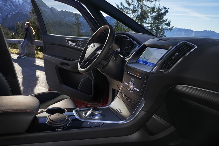 Ford S-Max hybrid interior