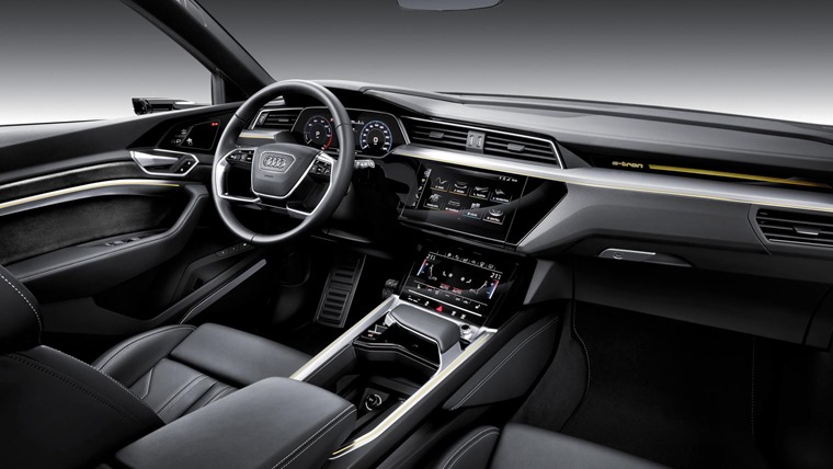 Audi e-tron 2019 interior
