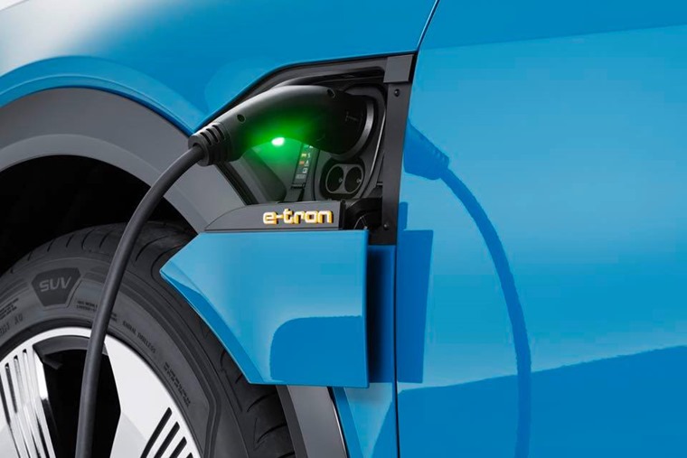 Audi e-tron charger