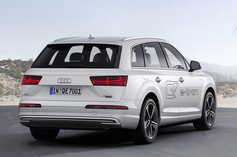 Audis 65k Plug In Q7 Available Late Summer Leasingcom