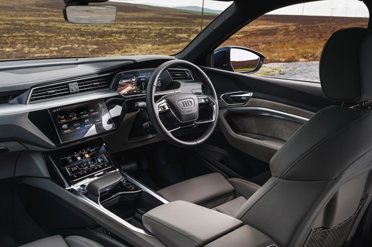 Audi e-tron - interior and practicality