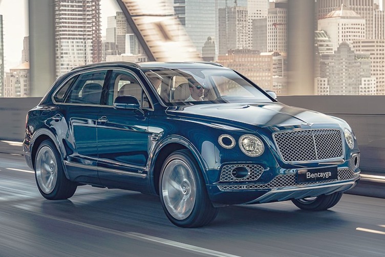 Bentley goes hybrid with the Bentayga Bentley goes hybrid with the Bentayga