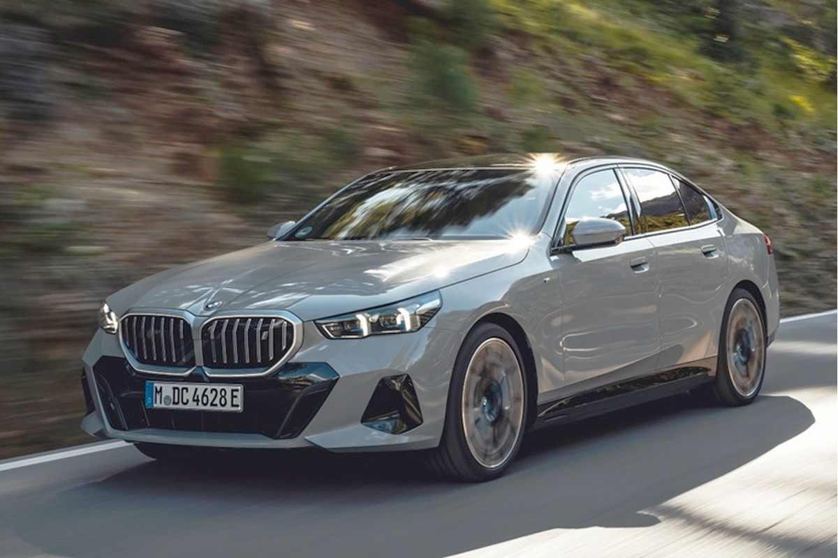 All-new BMW 5 Series & i5 EV revealed | Leasing.com