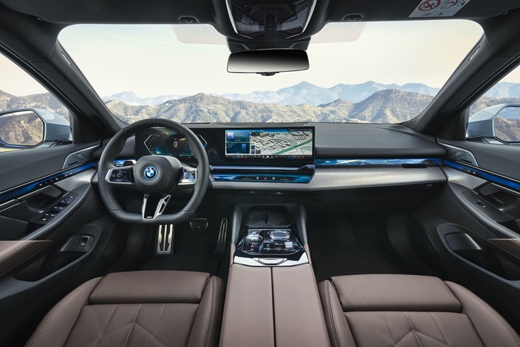 BMW 5 Series 2023 interior