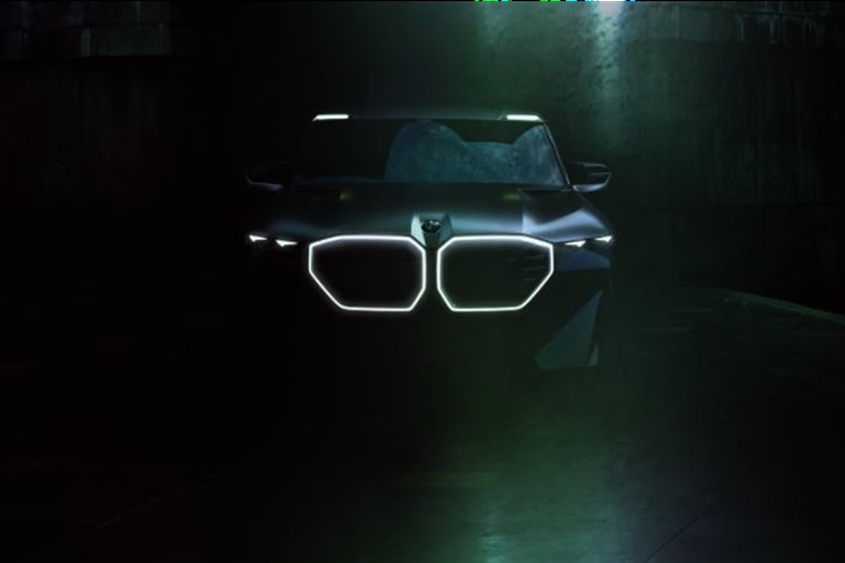 BMW XM teaser