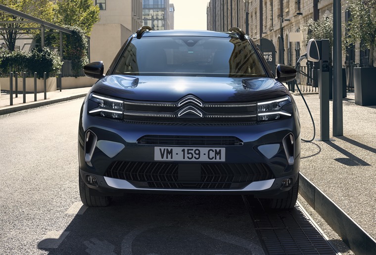 Updated Citroen C5 Aircross available to order