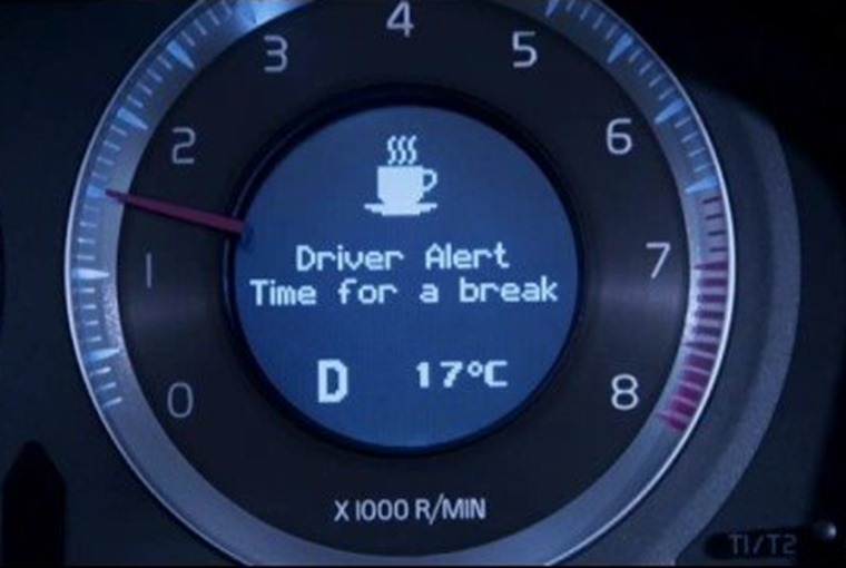 Driver system. Driver Alert Control. Driver Alert Volvo. Driver Alert Control от Volvo. Системы контроля усталости водителя Volvo.