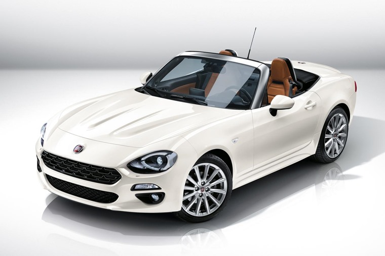Fiat Prices Up 124 Spider Ahead Of Autumn Arrival Leasing Fiat 124 Spider 2017 White Front Static