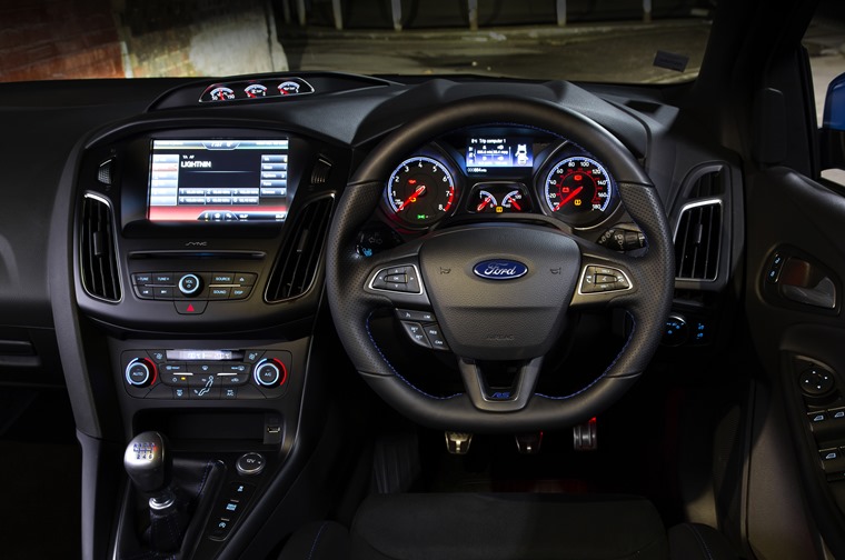 First Uk Drive Review Ford Focus Rs 2016 Leasing