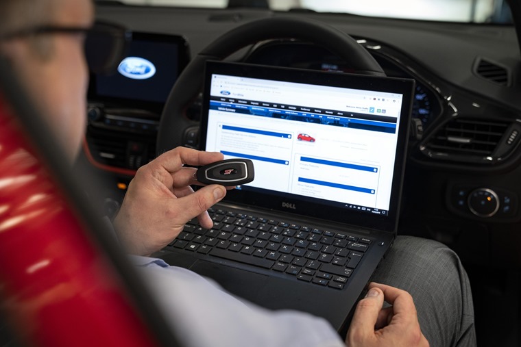 Ford security specialist Simon Hurr with new smart key fob 1