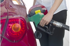 Supermarkets to publish live fuel prices after profiteering accusations