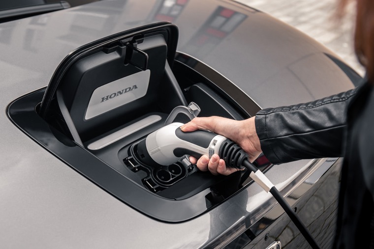Honda e 2020 electric charging
