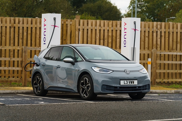 are-electric-cars-tax-deductible-uk-andree-colley