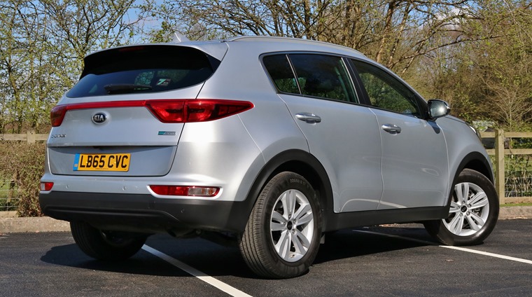 Review Kia Sportage 2016 Leasing Kia Sportage 2016 Silver Rear Static 2
