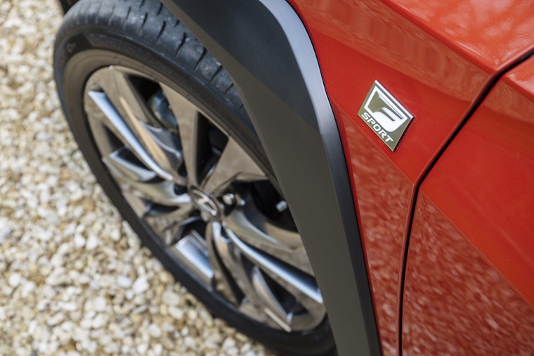 Lexus-UX-Details-19