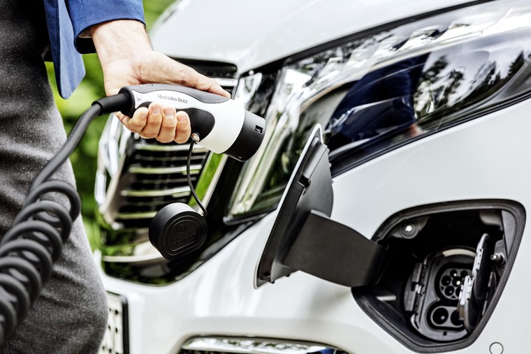Mercedes-Benz all-electric EQV charging