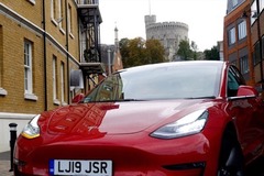Video review: Tesla Model 3