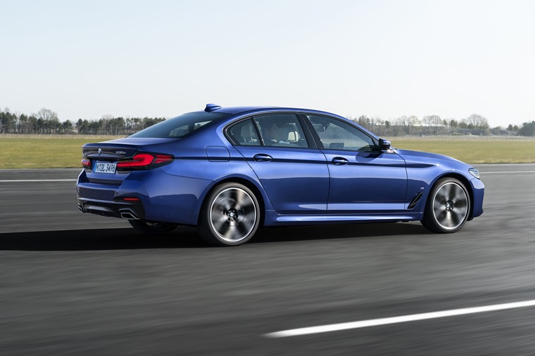 BMW 5 Series 2020 performance