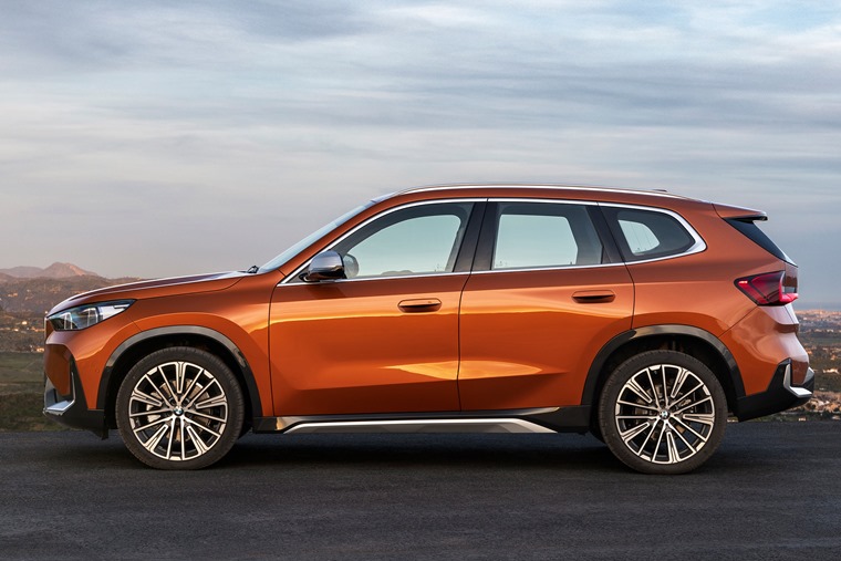P90465578_highRes_the-all-new-bmw-x1-x