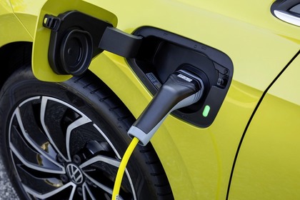 Updated: The best plug-in hybrids ranked by electric range 2022