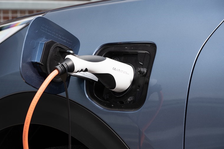 The pros and cons of plug-in hybrids