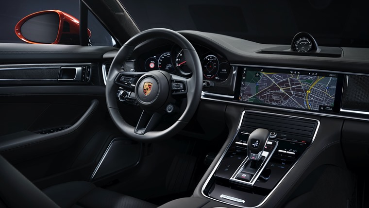 Porsche Panamera 2020 interior 2