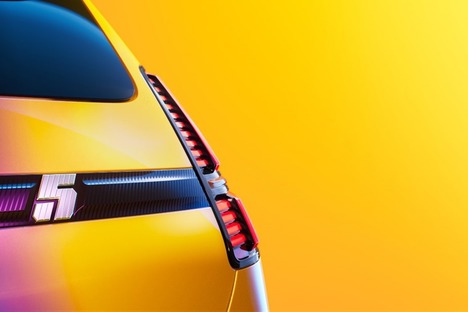 Renault releases first teaser of reborn 5 supermini