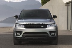 Range Rover Sport gets efficient engine and updates for 2017