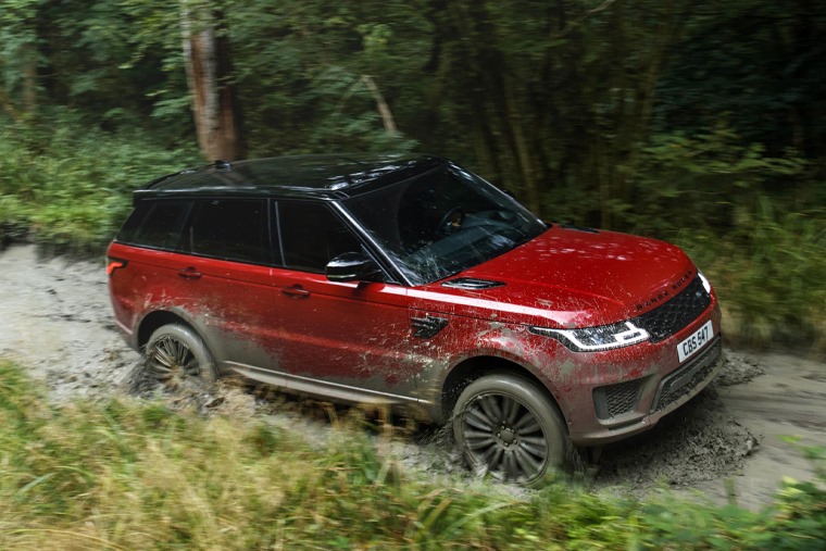 Range Rover Sport in action