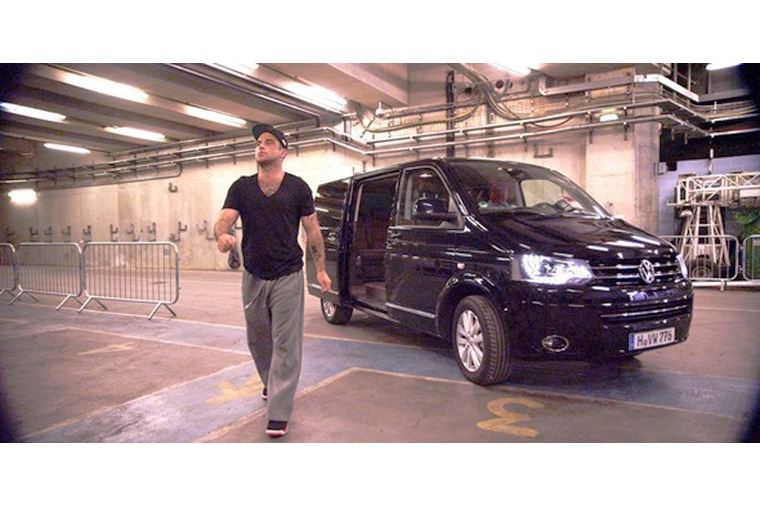 Volkswagen Multivan goes on tour with Robbie Volkswagen Multivan goes on tour with Robbie