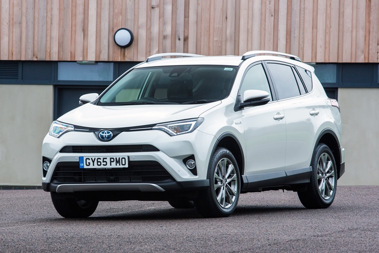 First Drive Review Toyota Rav4 Hybrid 2016 Leasing Toyota Rav4 Hybrid 2016 White Front Static
