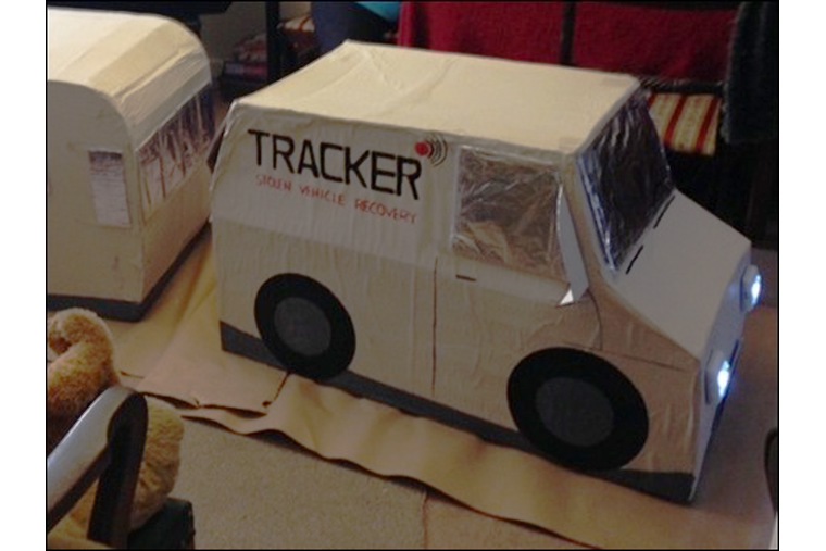 Tracker sleeps rough for homeless charity Tracker sleeps rough for homeless charity