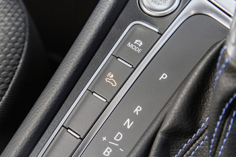 Volkswagen e-Golf interior detail