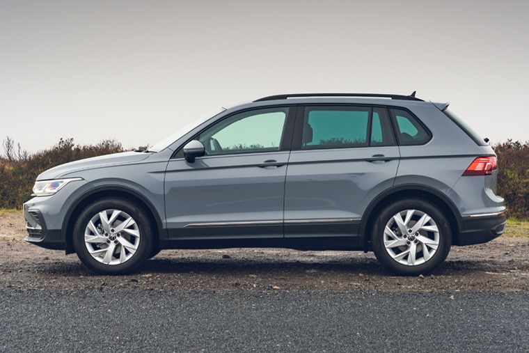 Volkswagen Tiguan review side image